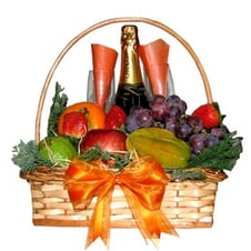 Fruit Basket with Sparkling Wine